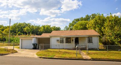 643 N 12th Street, House other with 3 bedrooms, 1 bathrooms and null parking in Muskogee OK | Image 2