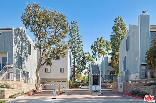unit-4-8172 Manitoba St, Playa del Rey, CA, 90293-8632 | Card Image