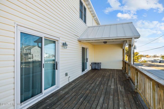 Deck | Image 8
