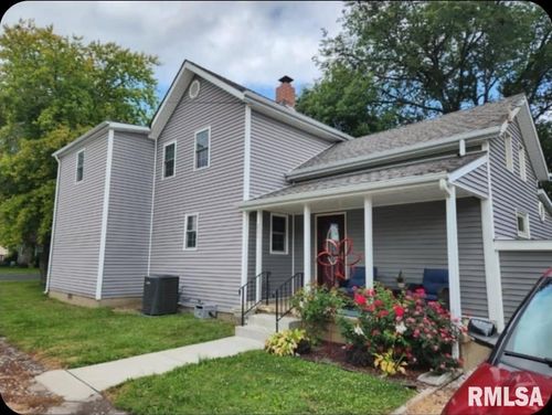 201 Walnut St, Dunlap, IL, 61525-8026 | Card Image