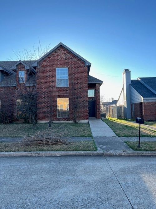 922 Binbrook Dr, Mesquite, TX, 75149-3286 | Card Image