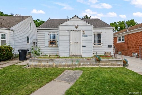 6800 Longacre Street, Detroit, MI, 48228 | Card Image