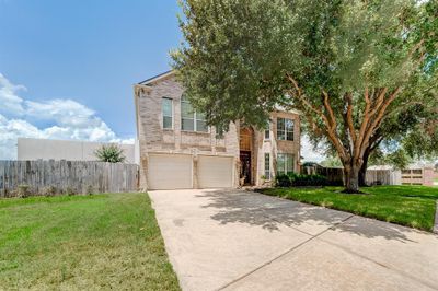 3023 Sedgeborough Drive, House other with 4 bedrooms, 3 bathrooms and null parking in Houston TX | Image 3