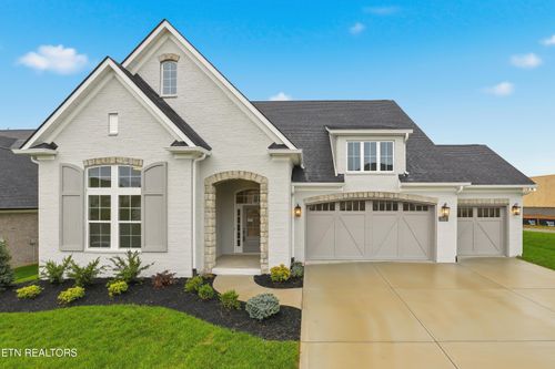 923 Sweatleaf Ln, Knoxville, TN, 37934-2679 | Card Image