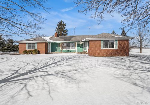 7056 Hill Rd, Swartz Creek, MI, 48473-7601 | Card Image