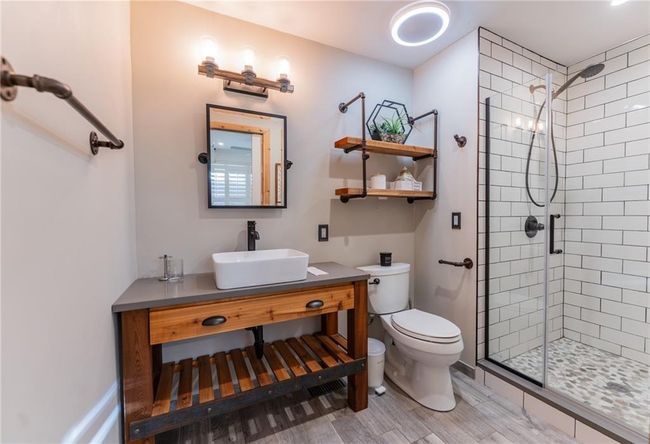 3844 Longview Dr, House other with 3 bedrooms, 3 bathrooms and 3 parking in Chamblee GA | Image 12