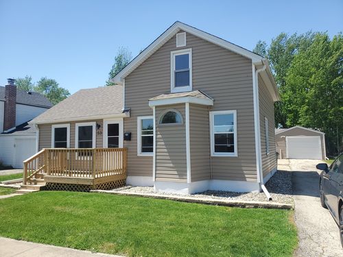 53 N Walnut St, Manteno, IL, 60950-1431 | Card Image