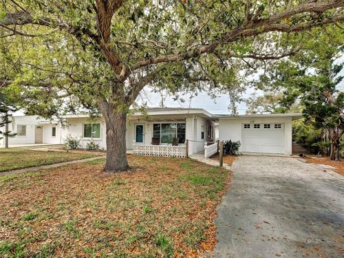 25 Hillcrest Dr, Englewood, FL, 34223-4219 | Card Image