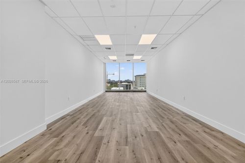 1006-2820 Ne 214th St, Aventura, FL, 33180-1271 | Card Image