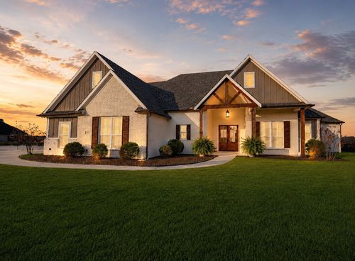 230 Low Bird Ln, Waxahachie, TX, 75167-1299 | Card Image