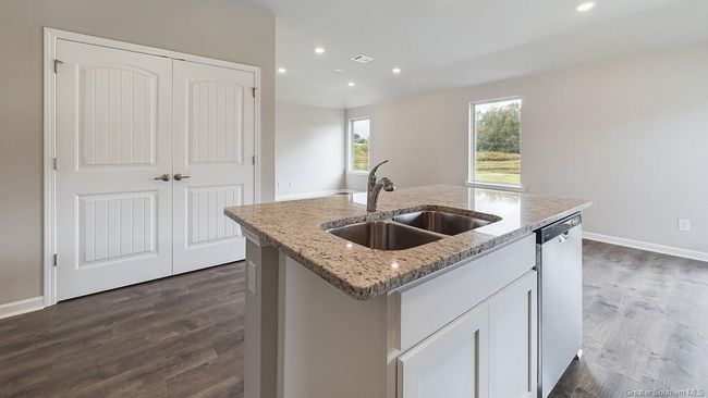 4008 N Savannah Lakes Dr, House other with 2 bedrooms, 2 bathrooms and null parking in Lake Charles LA | Image 5