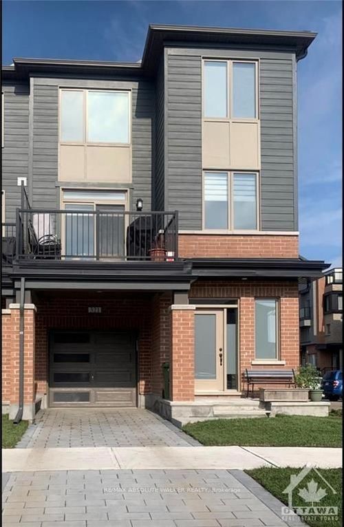 321 Squadron Cres, Ottawa, ON, K1K4Z4 | Card Image