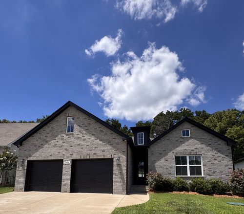 7208 Winding Way, Pleasant View, TN, 37146-8104 | Card Image