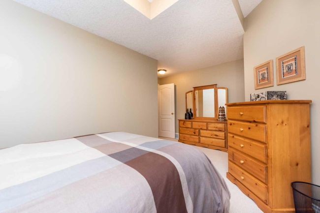 1212 Woodside Way Nw, Home with 4 bedrooms, 2 bathrooms and 4 parking in Airdrie AB | Image 44