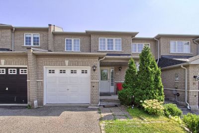 33 Lodgeway Dr, Home with 3 bedrooms, 2 bathrooms and 2 parking in Vaughan ON | Image 1