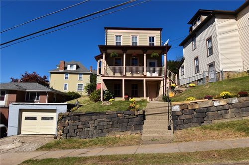 121 Washington St, Freeport, PA, 16229-1339 | Card Image