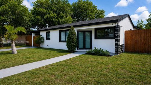 7181 Raleigh St, Hollywood, FL, 33024-2843 | Card Image
