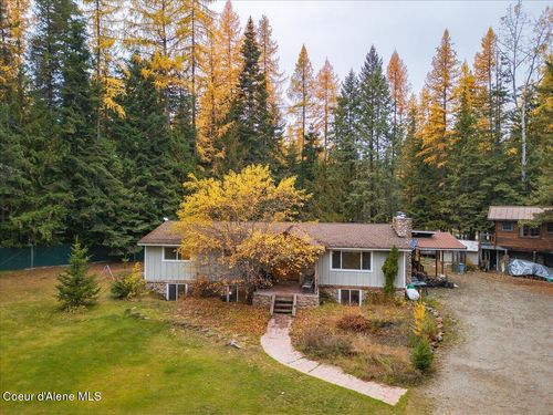 527 Creekside Dr, Priest Lake, ID, 83856-8830 | Card Image