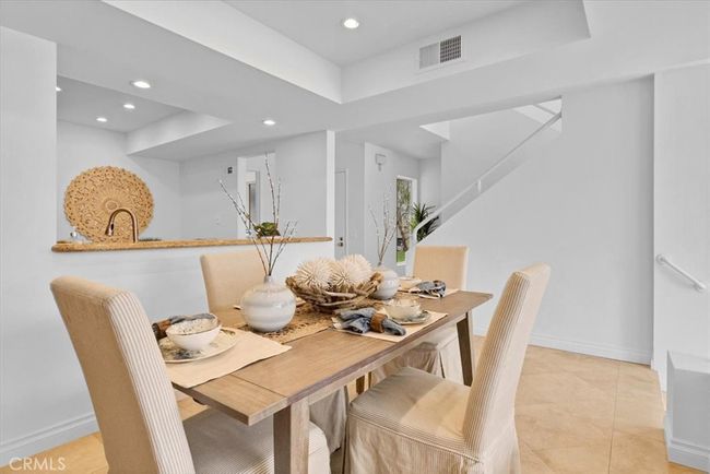 3366 Tempe Dr, House other with 2 bedrooms, 3 bathrooms and 2 parking in Huntington Beach CA | Image 16