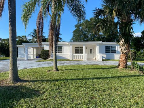 7500 W Lake Dr, Lake Clarke Shores, FL, 33406-8700 | Card Image