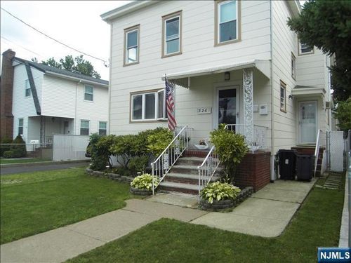 326 Walter Ave, Hasbrouck Heights, NJ, 07604-1819 | Card Image
