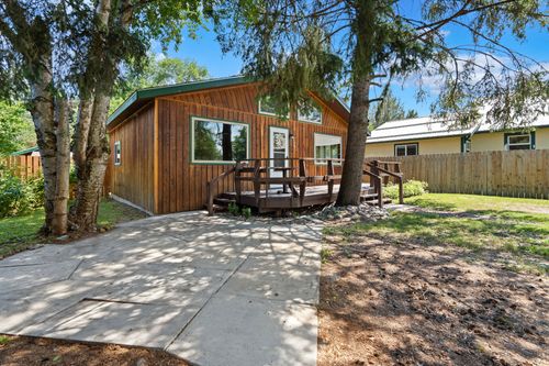 559 Somers Ave, Whitefish, MT, 59937-2758 | Card Image