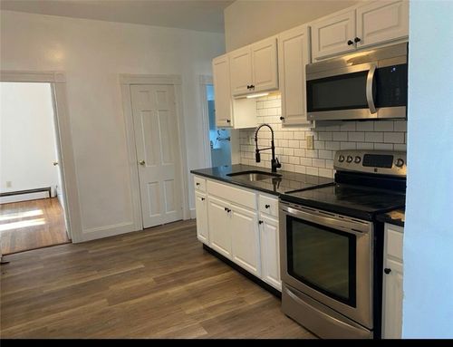 332 Academy Ave, Providence, RI, 02908-4161 | Card Image