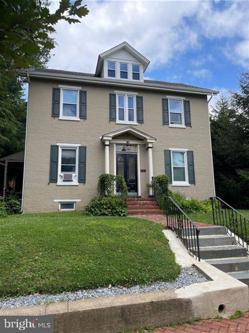 1e-25 E Washington St, WEST CHESTER, PA, 19380-2644 | Card Image