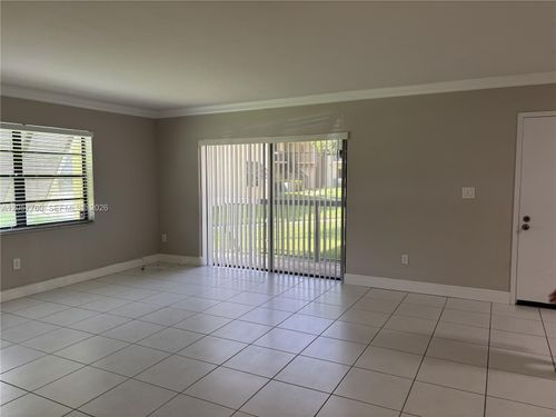 105-7965 Sw 86th St, Miami, FL, 33143-7011 | Card Image