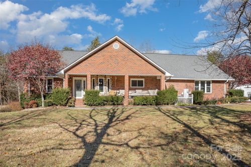 280 Black Beard Ln, Rockwell, NC, 28138-7831 | Card Image
