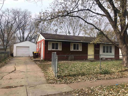 7802 Scott Ln, Machesney Park, IL, 61115-3064 | Card Image
