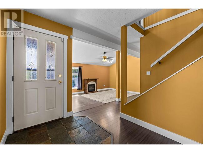 1172 Linthorpe Rd, House other with 4 bedrooms, 3 bathrooms and 4 parking in Kamloops BC | Image 8
