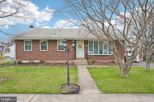 1511 Cherry Ln, POTTSTOWN, PA, 19464-5003 | Card Image