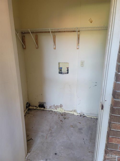 a-1030 Sable Dr, Pensacola, FL, 32514 | Card Image