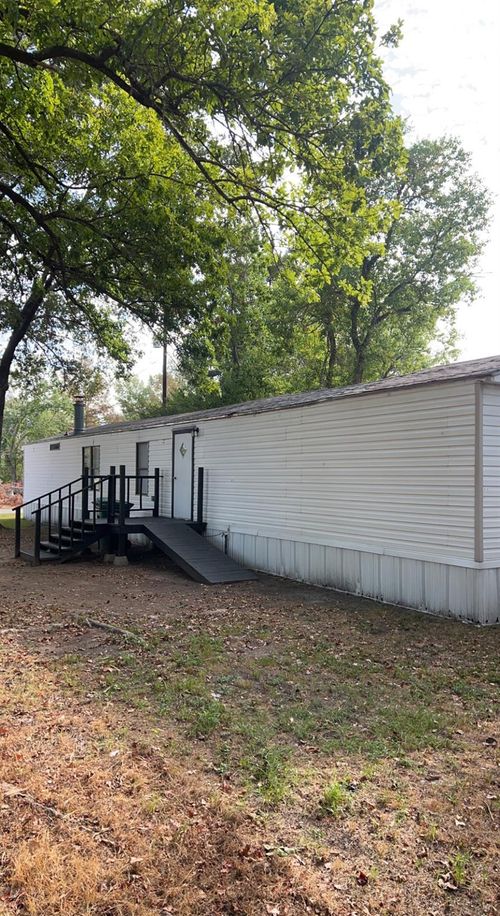 213 Orange St, Cleveland, TX, 77327 | Card Image