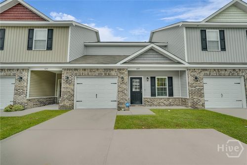 425 Governor Treutlen Cir, Pooler, GA, 31322-4501 | Card Image