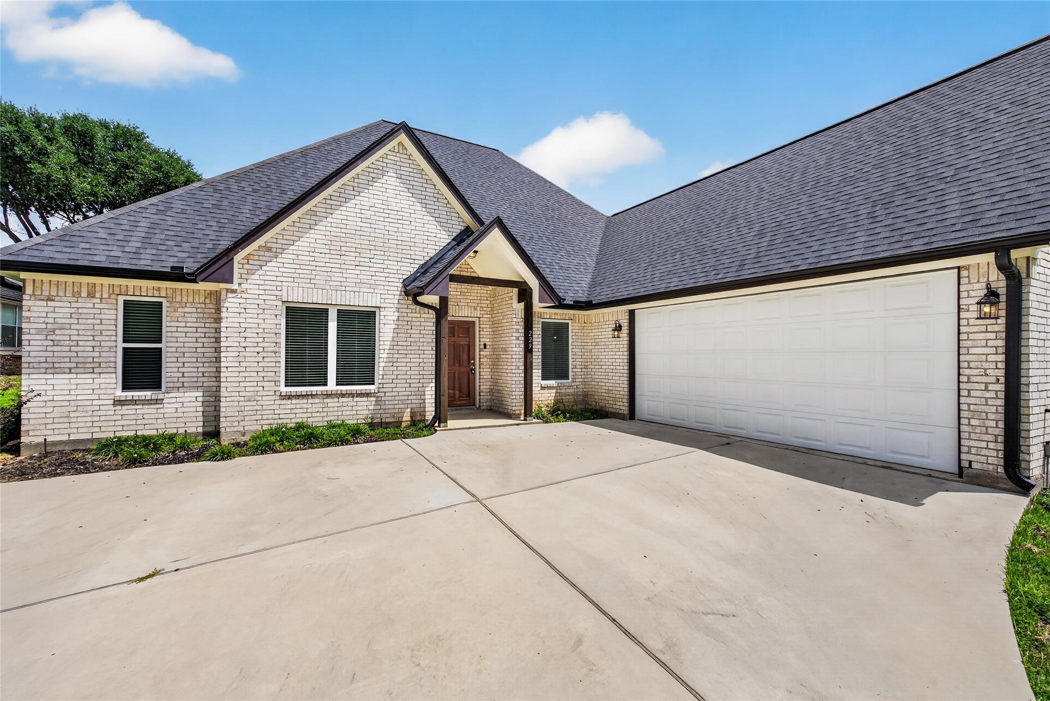 Residential in Montgomery 4