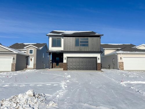 6722 Meadow View Dr S, Fargo, ND, 58104 | Card Image