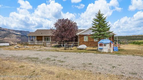 700 County Road 355, Parachute, CO, 81635-9140 | Card Image