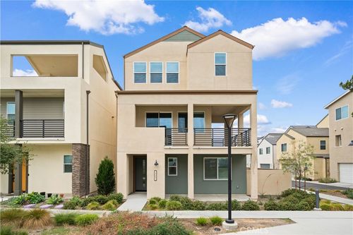 333 Baluster, Irvine, CA, 92618-1470 | Card Image