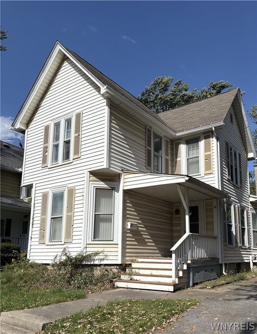 27 Sunnyside St, Lockport, NY, 14094-4206 | Card Image