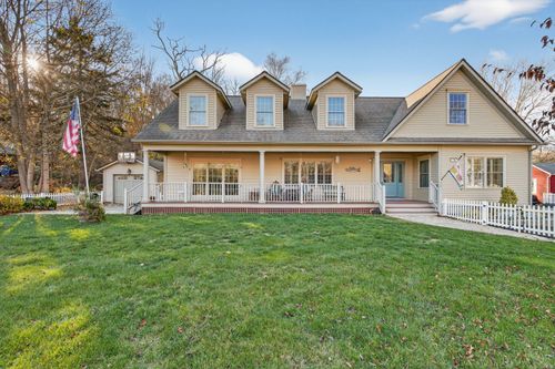 176 Old Norwich Rd, Quaker Hill, CT, 06375-1220 | Card Image