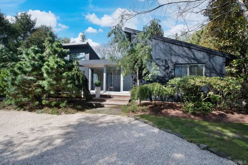 37 Scallop Ave, East Hampton, NY, 11937-1139 | Card Image