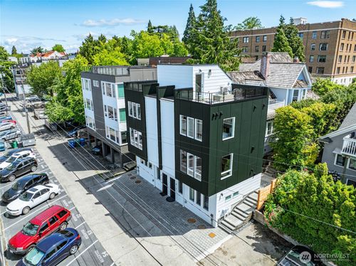 b-2817 Franklin Ave E, Seattle, WA, 98102-3020 | Card Image