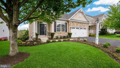 2235 Wentz Ln, SCHWENKSVILLE, PA, 19473-2415 | Card Image