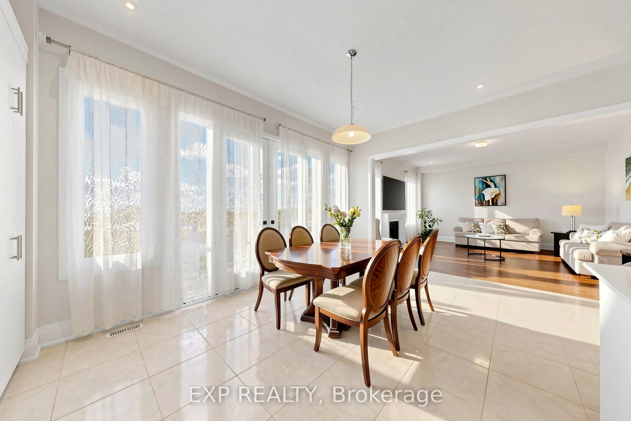 Residential in Richmond Hill 4