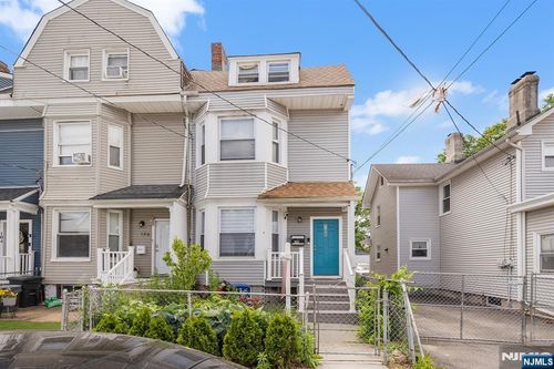 108 Ward St, Orange, NJ, 07050-4009 | Card Image