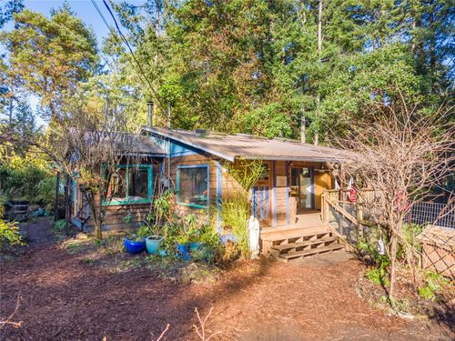 3722 Port Rd, Pender Island, BC, V0N2M0 | Card Image