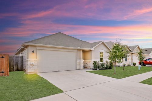 321 Durango Downs Dr, Hutto, TX, 78634-2386 | Card Image