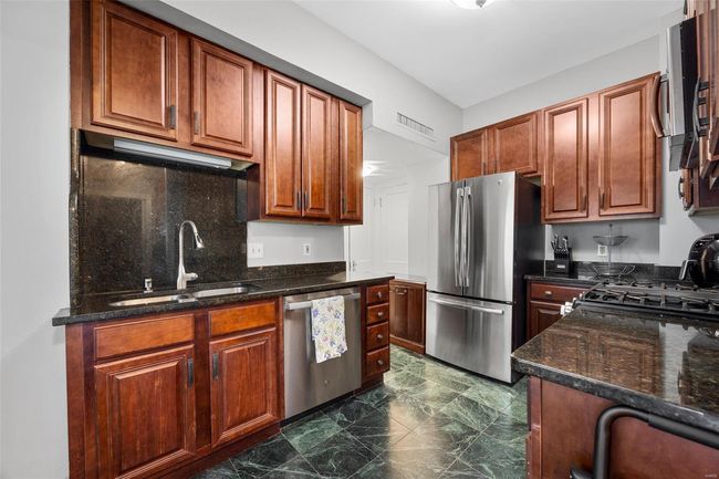 APT-403 - 701 S Skinker Blvd, Condo with 3 bedrooms, 2 bathrooms and null parking in Saint Louis MO | Image 7